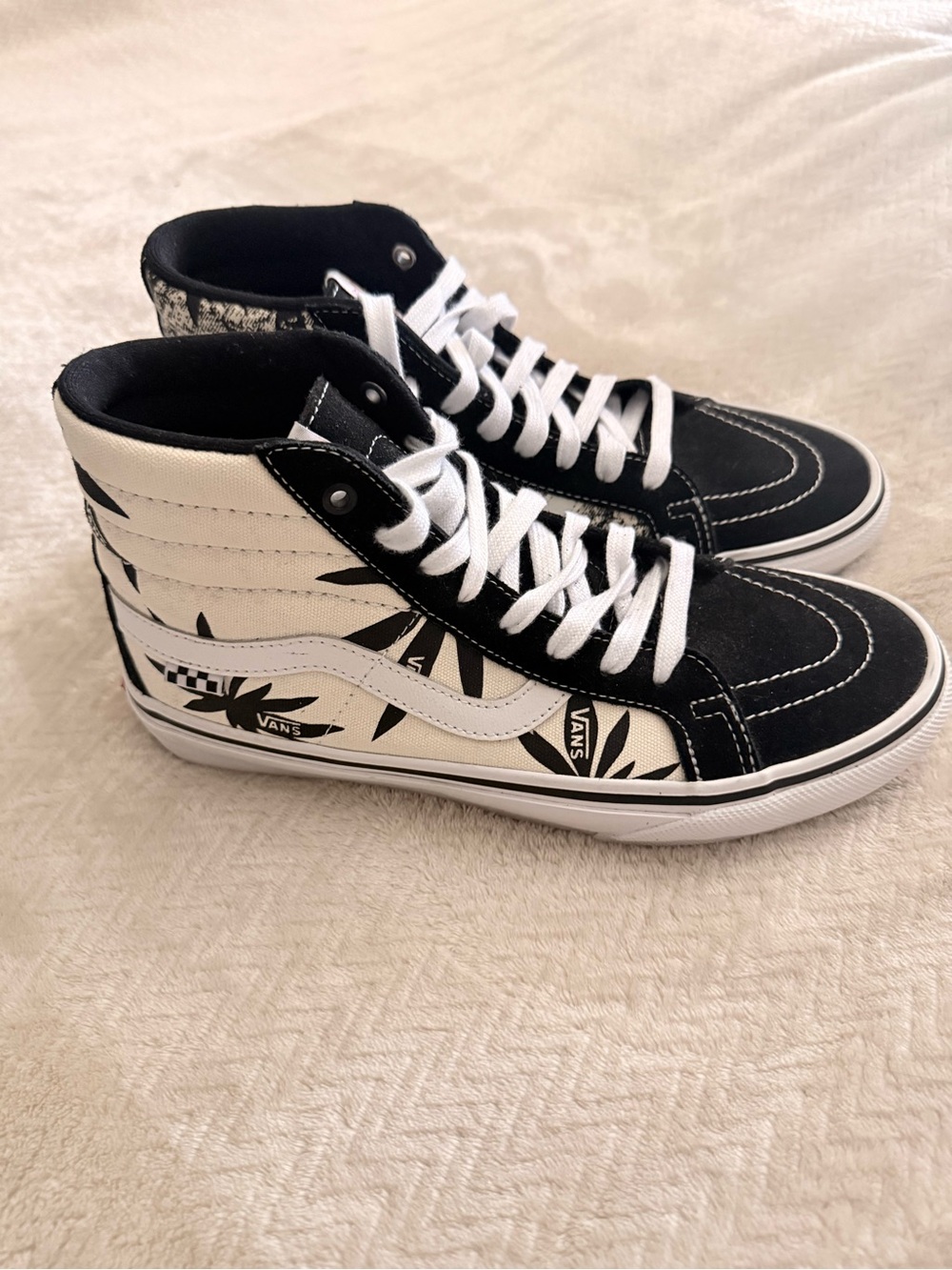 Vans Sk8-Hi Palms Black White High Top Sneakers Men’s Size 9